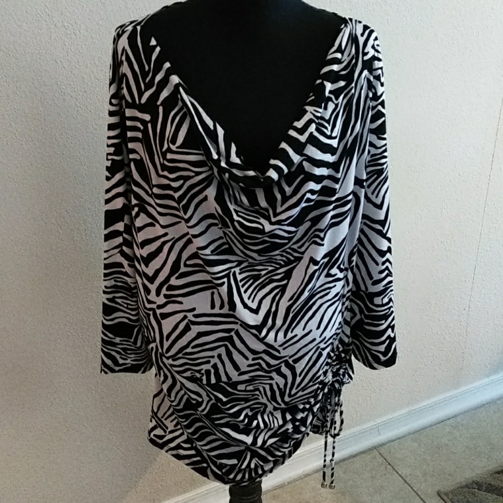 Jones New York blouse
